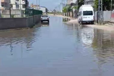 Adana’da sağanak! Cadde ve sokaklar suyla doldu