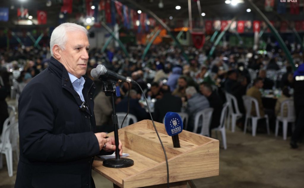Mustafa Bozbey: Bursalılara yapılan doğru değil! Bursa’yı, Bursalıları çok sevmekten ve hizmet etmekten onur duyuyorum