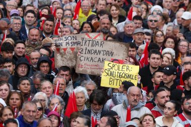 Tutuklu Belediye Başkanı Ömer Günel: Dışarıda olup başım önümde olacağına, tutsak olup vicdanlarda özgür olurum