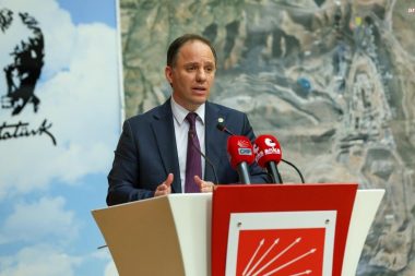 CHP'li Yavuzyılmaz'dan akaryakıtta KDV'nin yüzde 1'e indirilmesi için kanun teklifi