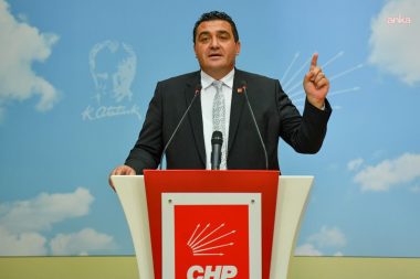 CHP'li Ulaş Karasu: Bayram geliyor, emekliye, ‘Durum ortada, bayram ikramiyesi yok’ deniliyor. Oysa kaynak var
