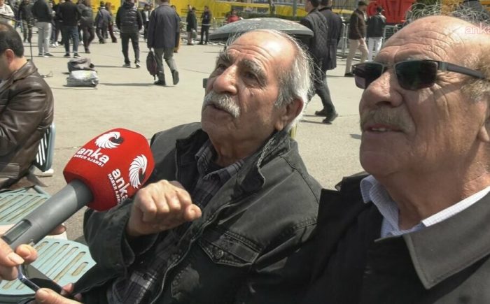 Emekliler: Bizi bugün görmeyenleri yarın öbür gün biz de sandıkta görmeyeceğiz.