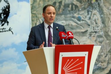 CHP'li Yavuzyılmaz: Motorinin pompa fiyatı uçmaya devam ediyor. Acilen akaryakıttaki KDV yüzde 1'e alınmalı