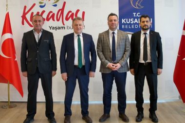 Kuşadası Belediyesi, doğal gaz yatırımlarını sürdürüyor