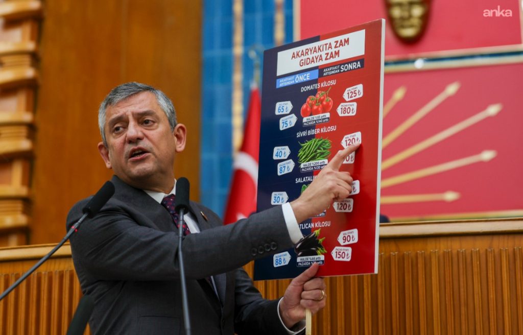 Özgür Özel: Bu ara seçim ya yapılacak ya korkaklar tarihe yazılacak!