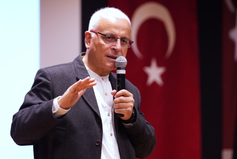 Tutuklu gazeteci Merdan Yanardağ: Tele1’e kayyum atayan iktidar, şimdi de TMSF eliyle satışa çıkararak kanalımızı yağmalamaya ve yandaşlara peşkeş çekmeye çalışıyor”