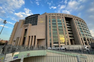 İstanbul Barosu: Meslektaşımız Eren Sönmez serbest bırakılmalıdır