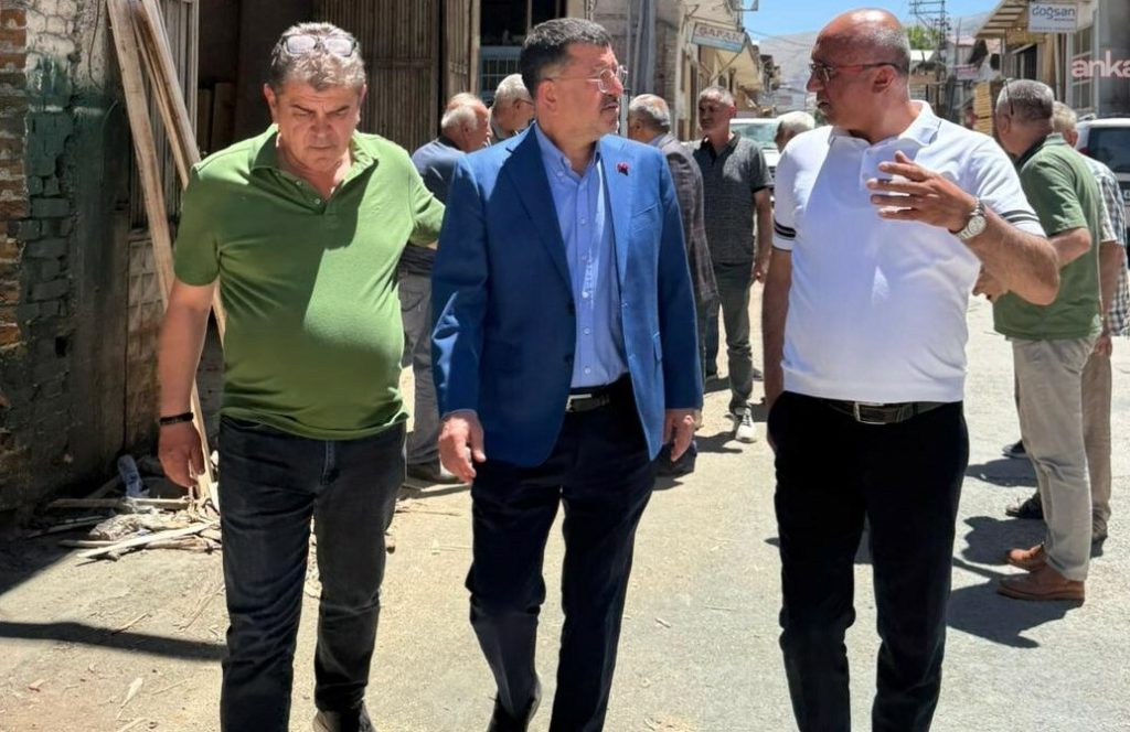 Veli Ağbaba: “Bizi takdir etmeleri gerekirken suçlanıyoruz”